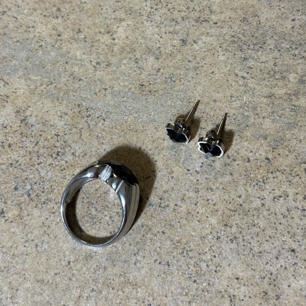 Cute Bear Ring - image 2